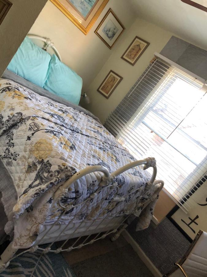Highland Park Pittsburgh Hotel Bagian luar foto